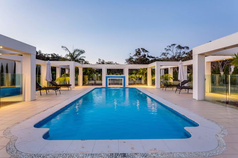 One Mile Mansion - Private Coastal Retreat FREE FAMILY ADVENTURE PASS - Yamba Accommodation 0