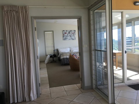 OceanScape Luxury Beachfront Villas - Yamba Accommodation 17