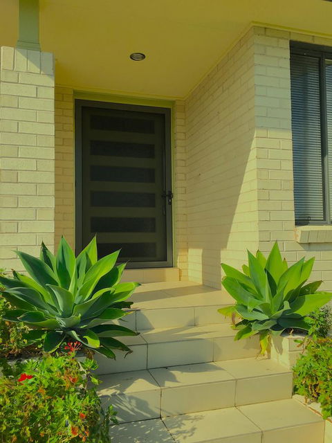 Sydney Amazing Holiday Home Bridal BnB - Yamba Accommodation 23