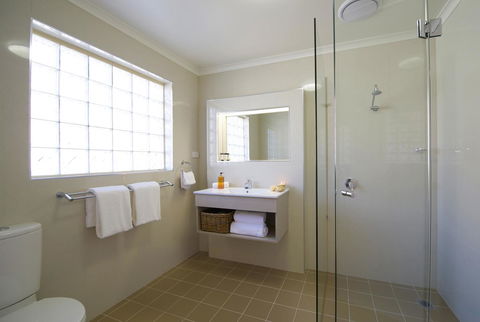 Marty's @ Little Beach - Yamba Accommodation 1