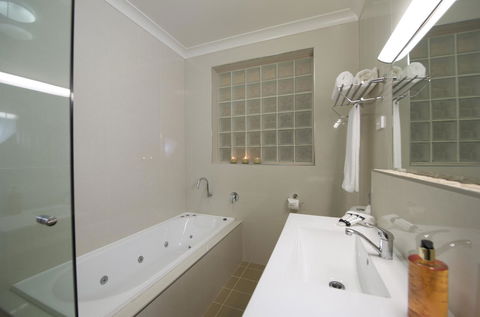 Marty's @ Little Beach - Yamba Accommodation 19