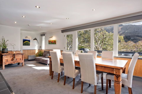 Pure Chalet Thredbo - Yamba Accommodation 18