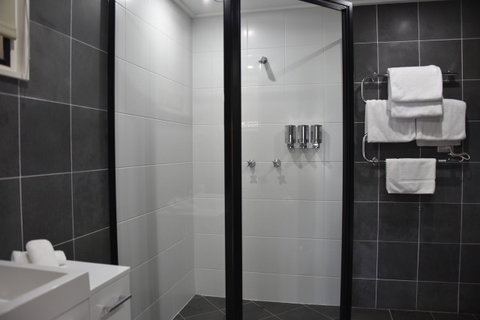 Pure Chalet Thredbo - Yamba Accommodation 4