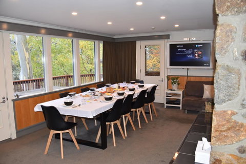 Pure Chalet Thredbo - Yamba Accommodation 3