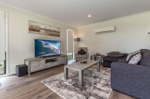 Horizons Retreat & Golf, Villa 133 - Yamba Accommodation 1