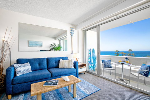 Relaxed Beachside Living - Yamba Accommodation 4