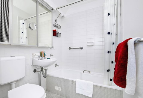 Relaxed Beachside Living - Yamba Accommodation 15