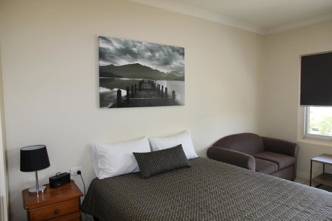Tumut Apartments - Yamba Accommodation 4