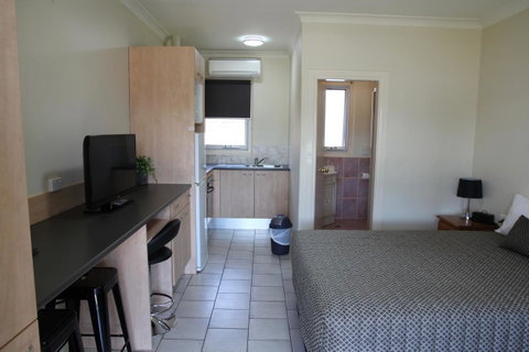 Tumut Apartments - Yamba Accommodation 2