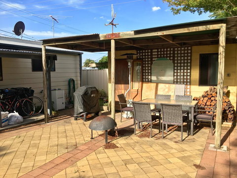 Caledonia Cottage - Yamba Accommodation 26