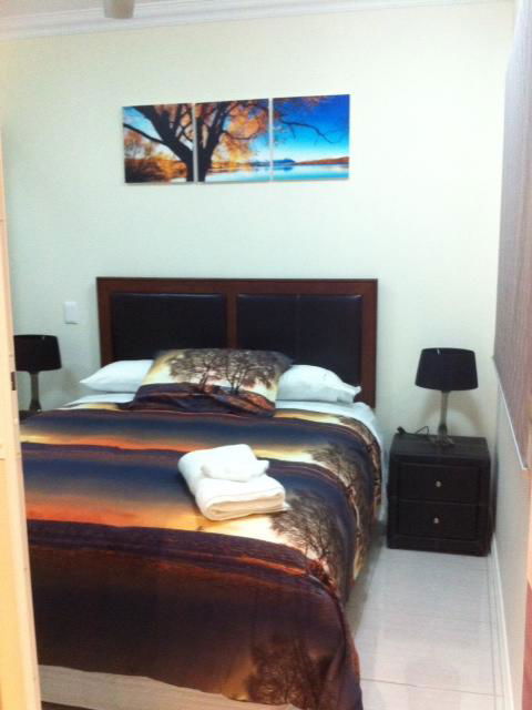 Nomikis\'On The Avenue - Yamba Accommodation 21