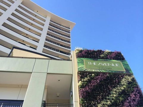 Nomikis\'On The Avenue - Yamba Accommodation 9