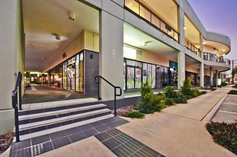 Nomikis\'On The Avenue - Yamba Accommodation 8