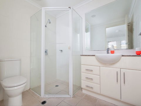 Seaspray Villa 5 - Yamba Accommodation 5