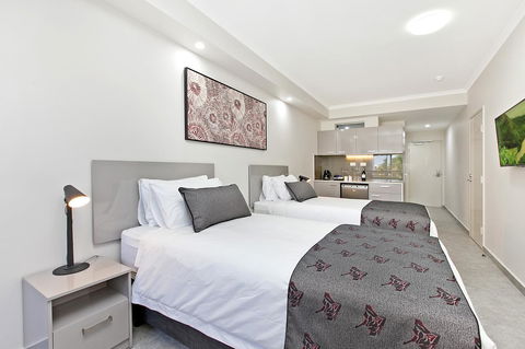 Argus Hotel Darwin - Yamba Accommodation 12