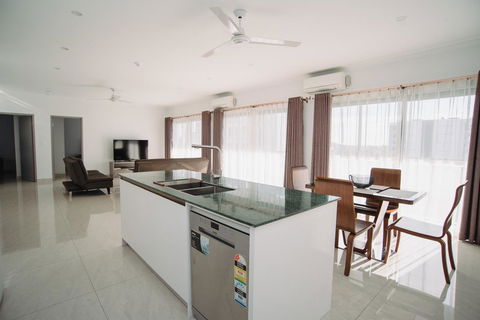 Darwin City Hotel - Yamba Accommodation 8