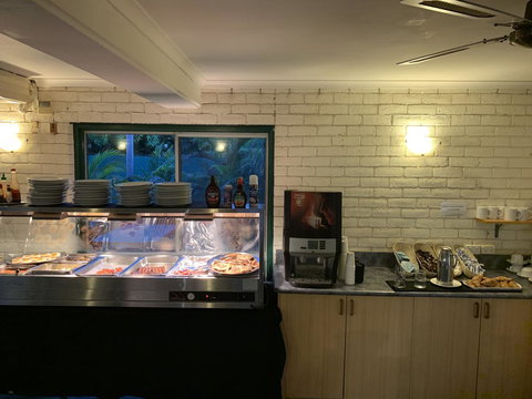 Pine Tree Motel - Yamba Accommodation 10