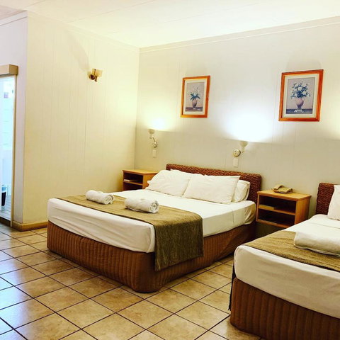 Pine Tree Motel - Yamba Accommodation 24