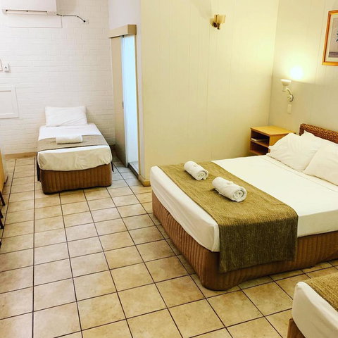 Pine Tree Motel - Yamba Accommodation 23