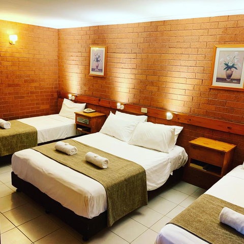 Pine Tree Motel - Yamba Accommodation 19