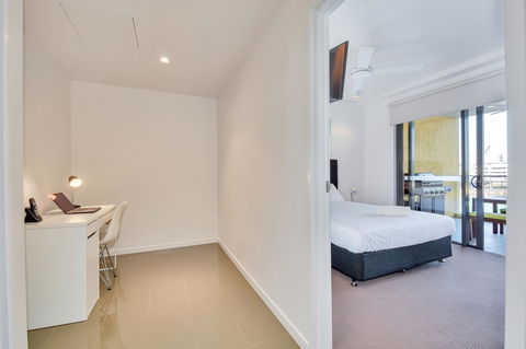 Astra Apartments Darwin - Yamba Accommodation 7