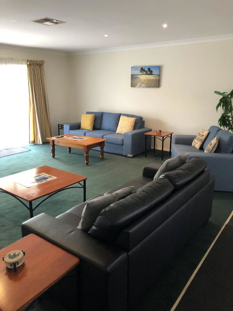 Beaches Serviced Apartments - Yamba Accommodation 7