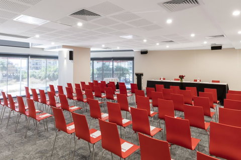 Oaks Darwin Elan Hotel - Yamba Accommodation 26