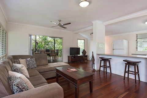 Nineteen On Nudl - Yamba Accommodation 5