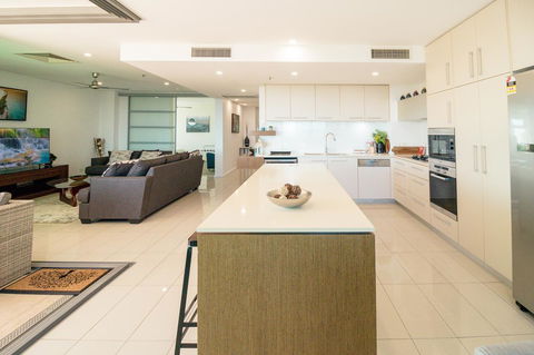 ZEN BY THE WATER - Esplanade Darwin Retreat - Yamba Accommodation 28