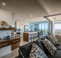 ZEN BY THE WATER - Esplanade Darwin Retreat - Yamba Accommodation