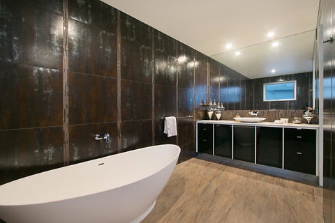 Salt Village Retreat - Yamba Accommodation 11