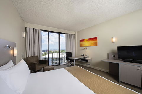 Hilton Garden Inn Darwin - Yamba Accommodation 15