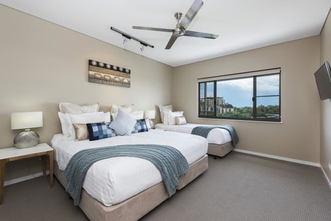 Darwin Waterfront Luxury Suites - Yamba Accommodation 17
