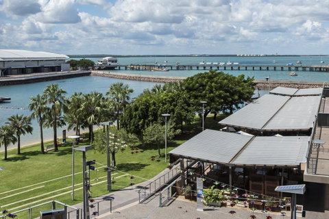 Darwin Waterfront Luxury Suites - Yamba Accommodation 35