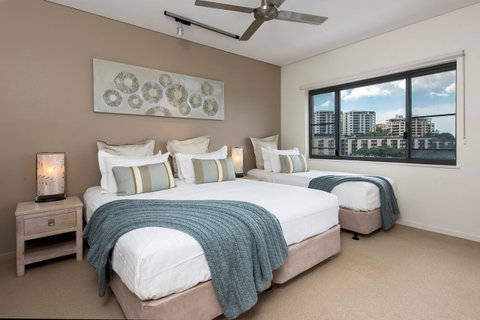 Darwin Waterfront Luxury Suites - Yamba Accommodation 23