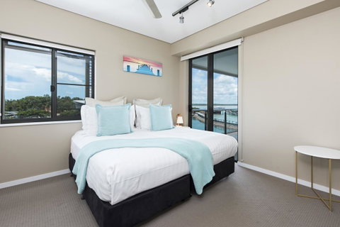 Darwin Waterfront Luxury Suites - Yamba Accommodation 19