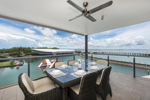Darwin Waterfront Luxury Suites - Yamba Accommodation 10