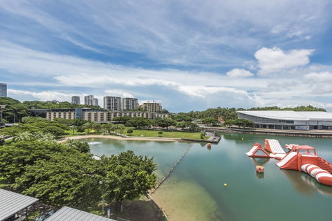 Darwin Waterfront Luxury Suites - Yamba Accommodation 21