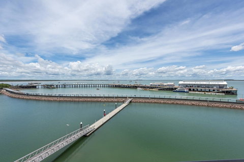 Darwin Waterfront Luxury Suites - Yamba Accommodation 22