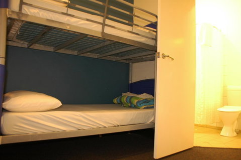 Melaleuca On Mitchell - Darwin YHA - Yamba Accommodation 38