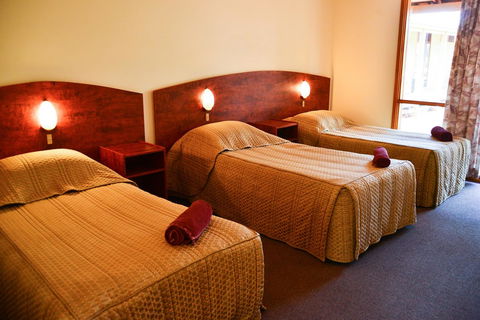 Erldunda Desert Oaks Resort - Yamba Accommodation 23