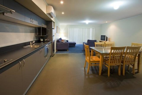 Corrigans Cove - Yamba Accommodation 7