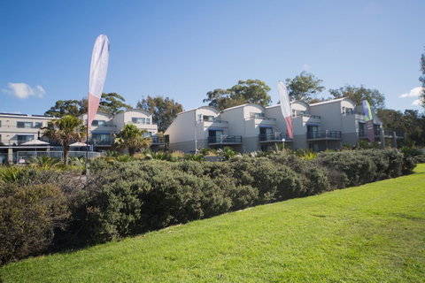 Corrigans Cove - Yamba Accommodation 21