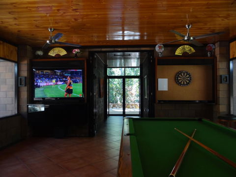 DARWIN'S SHADY ACRES RETREAT - Yamba Accommodation 16