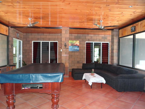 DARWIN'S SHADY ACRES RETREAT - Yamba Accommodation 17