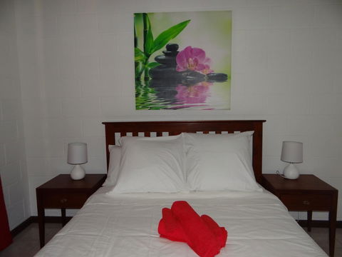 DARWIN'S SHADY ACRES RETREAT - Yamba Accommodation 34