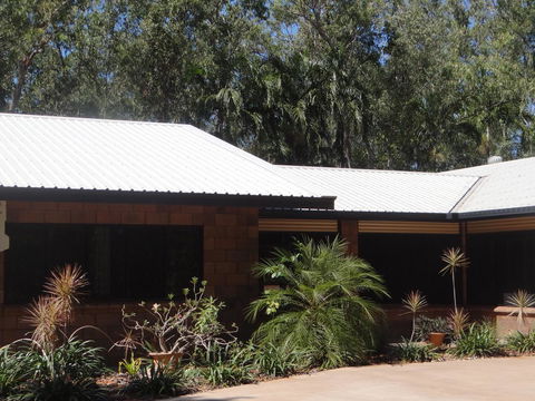 DARWIN'S SHADY ACRES RETREAT - Yamba Accommodation 5