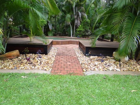 DARWIN'S SHADY ACRES RETREAT - Yamba Accommodation 10