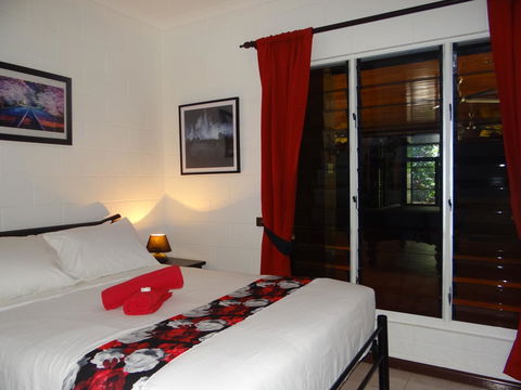DARWIN'S SHADY ACRES RETREAT - Yamba Accommodation 36