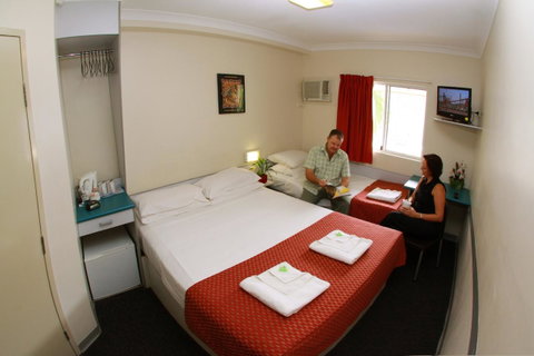 Value Inn - Yamba Accommodation 8
